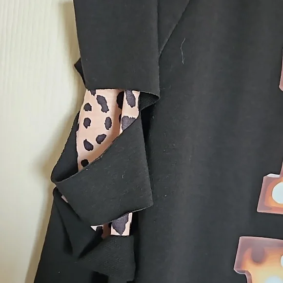 Animal Print Long Sleeve Sweatshirt Size Large - Picture 10 of 12